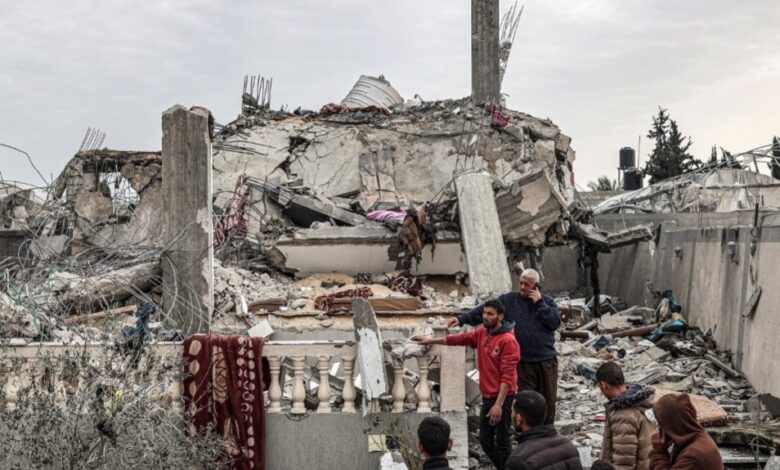 Sulmet izraelite në Rafah/ Shkon në 18 numri i viktimave, mes tyre 14 fëmijë